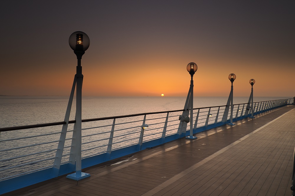Cruise Sunrise
